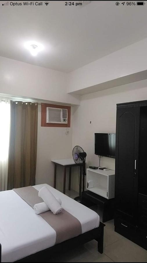 Affordable Makati Serviced Apartments Manila Kültér fotó