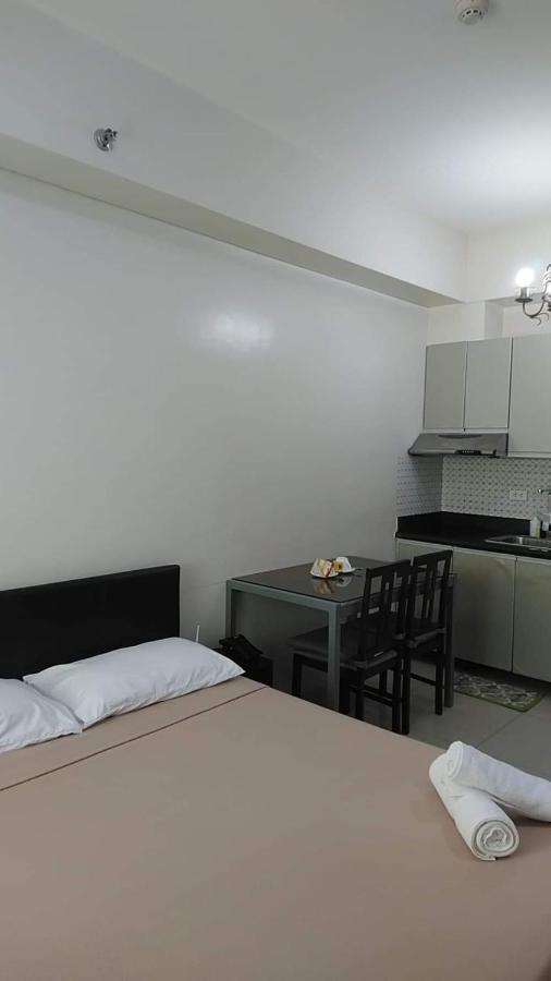 Affordable Makati Serviced Apartments Manila Kültér fotó