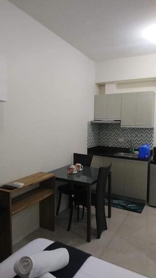 Affordable Makati Serviced Apartments Manila Kültér fotó
