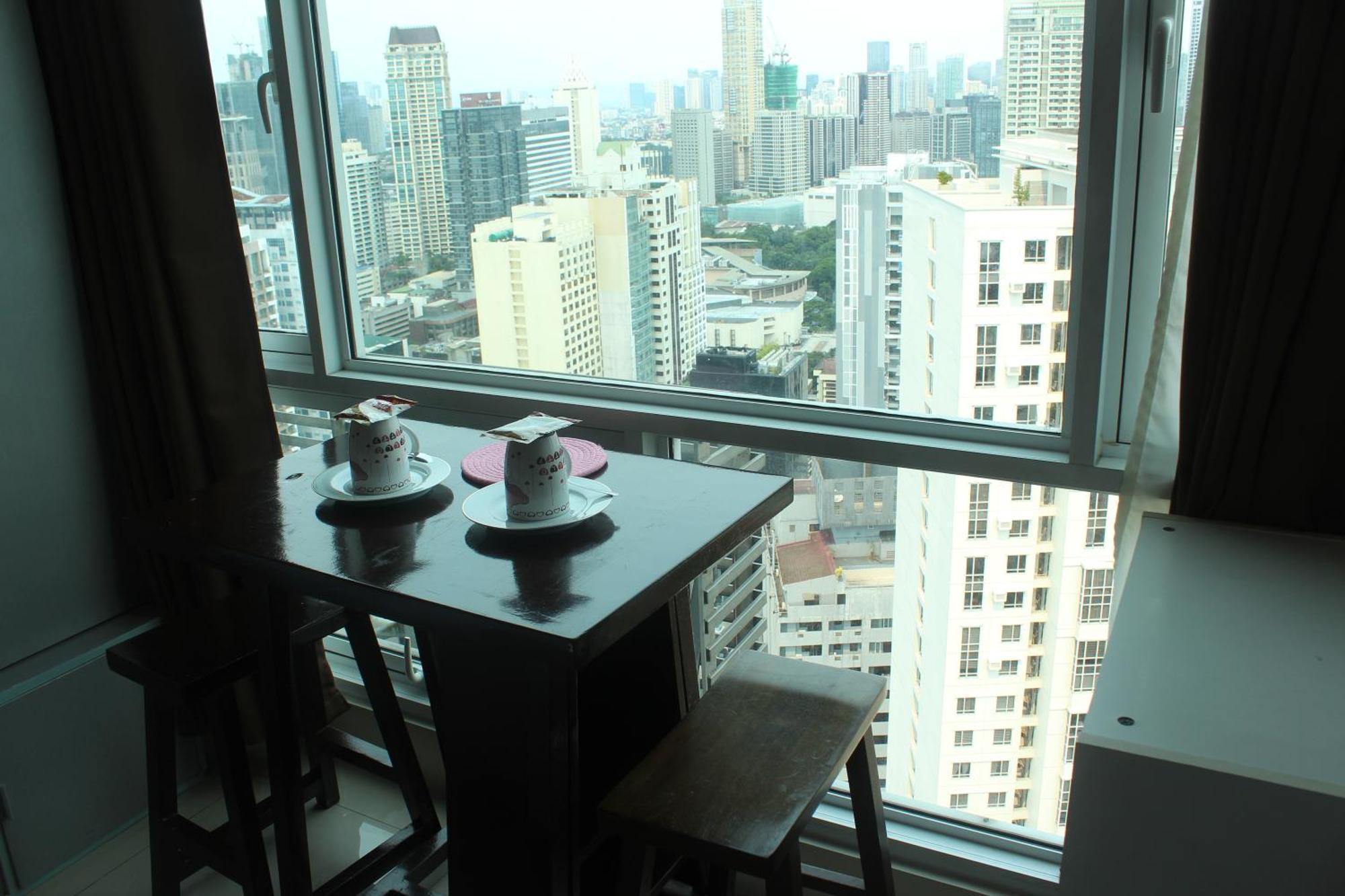 Affordable Makati Serviced Apartments Manila Kültér fotó